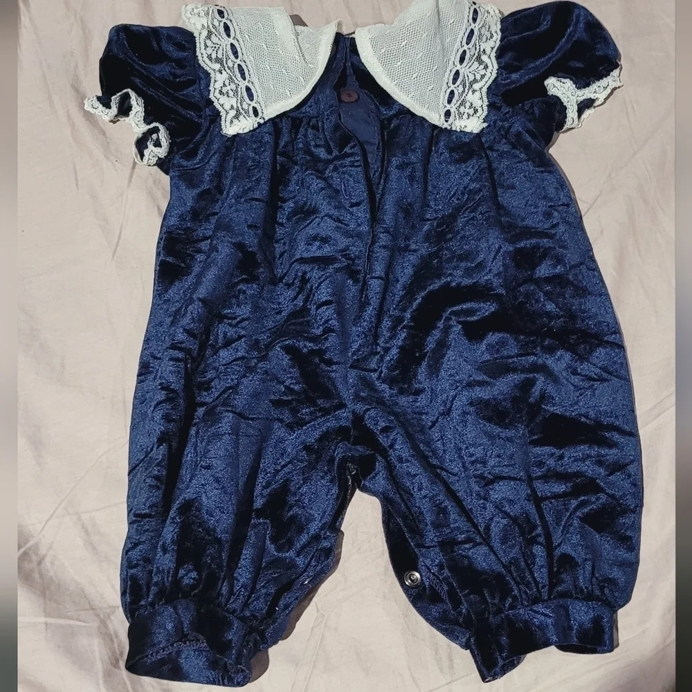 Beauti Edge Navy Velvet Lace Collar Baby Romper Size 3–6 Months